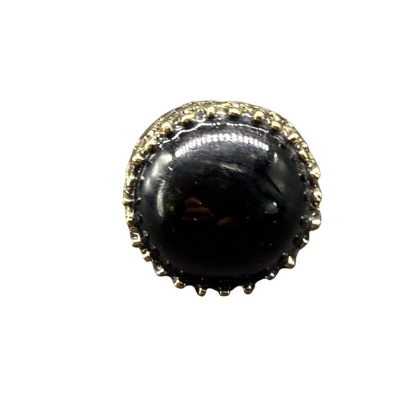 Vintage Gold-Toned Statement Ring Black faux stone or real stone - Picture 2 of 4